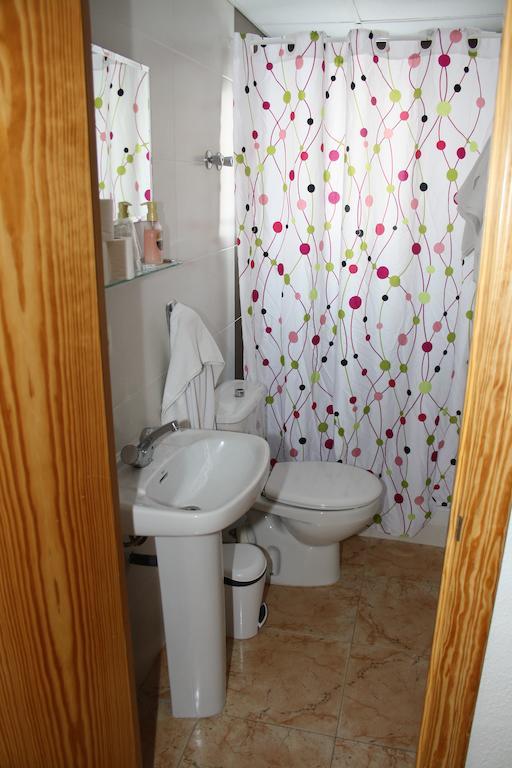 Pension Colon San Juan  Δωμάτιο φωτογραφία